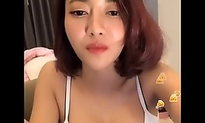 Thai girl dances sexy on bigo live
