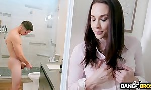 Bangbros - stepmom chanel preston requirements son jerking off in spend a penny
